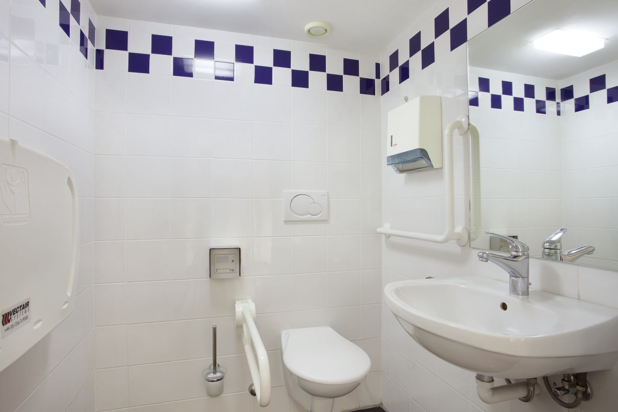 holiday inn express geneva airport by ihg
