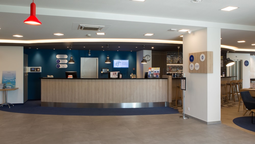 holiday inn express geneva airport by ihg