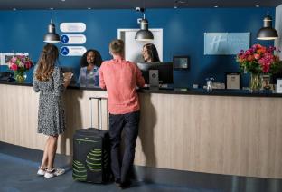 holiday inn express geneva airport by ihg