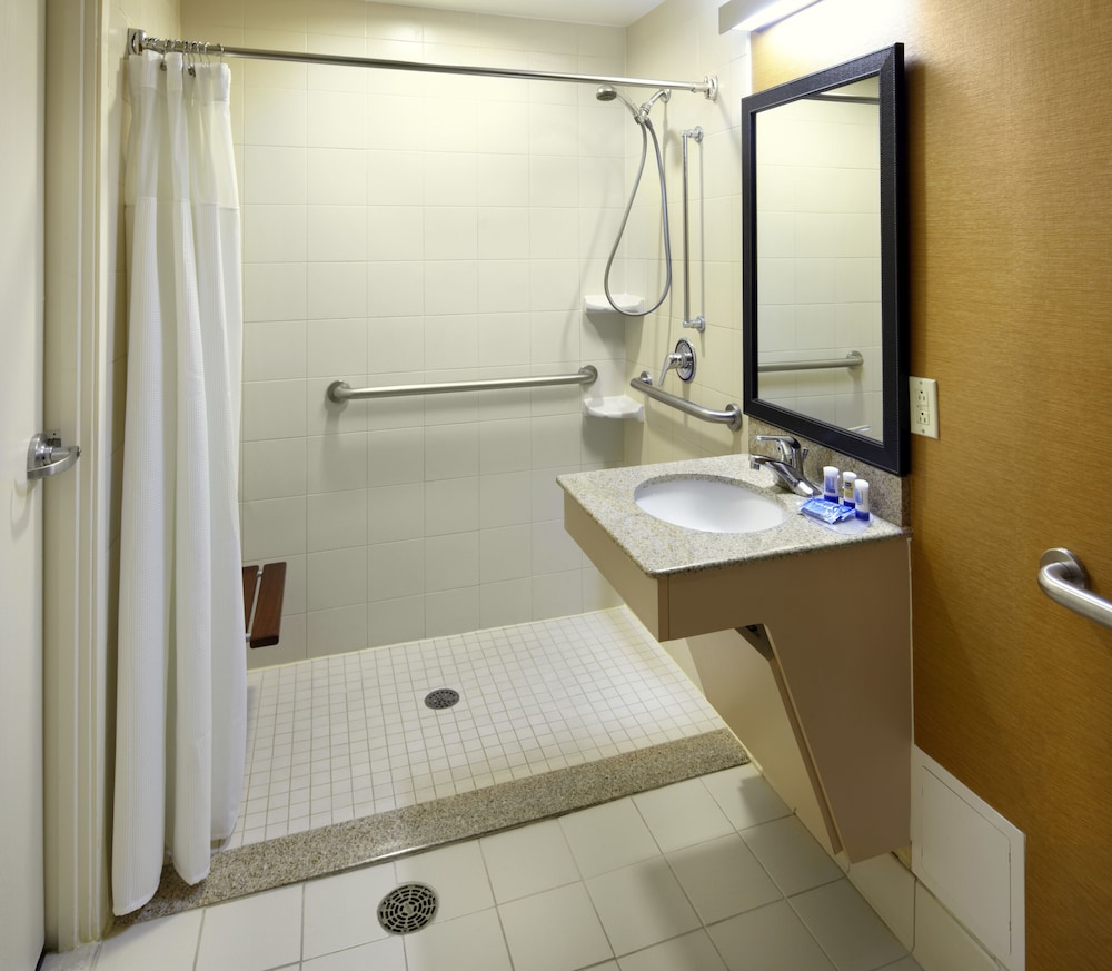 Fairfield Inn & Suites By Marriott Parsippany,New Jersey>>Morris County,3 star