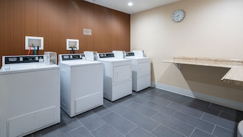 fairfield inn and suites by marriott parsippany