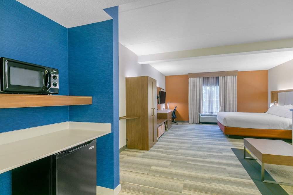 holiday inn express and suites mount arlington rockaway area