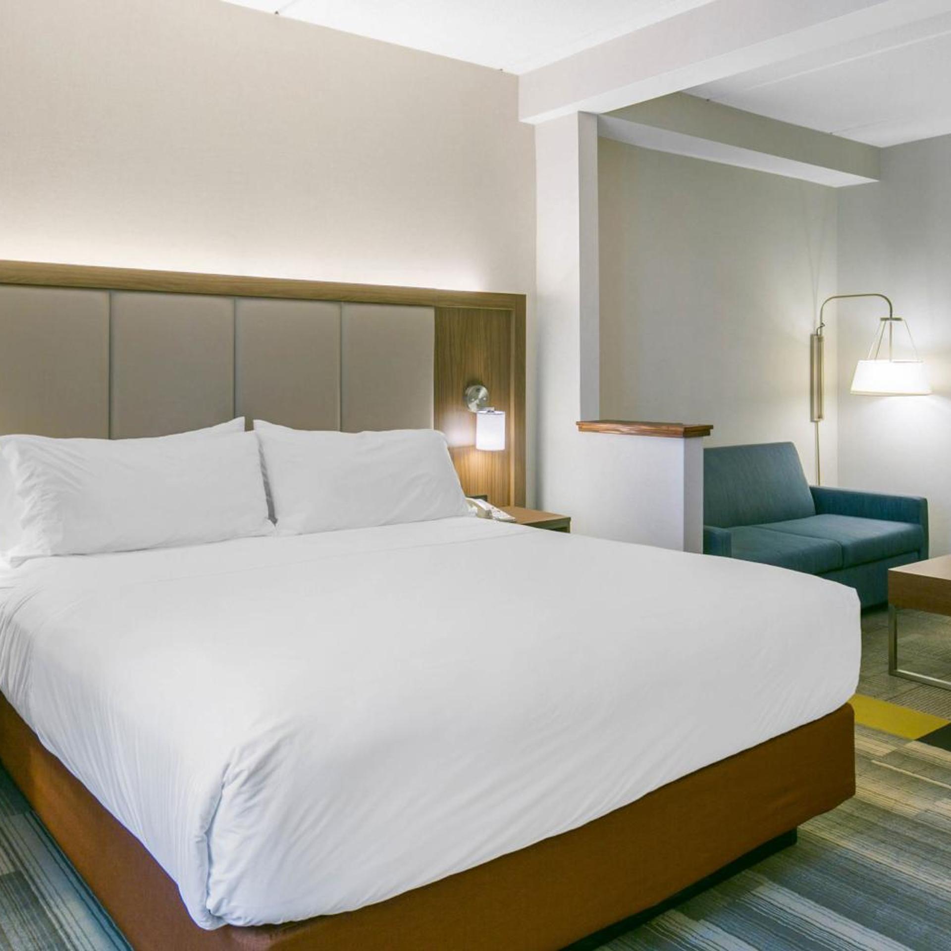 holiday inn express and suites mount arlington rockaway area