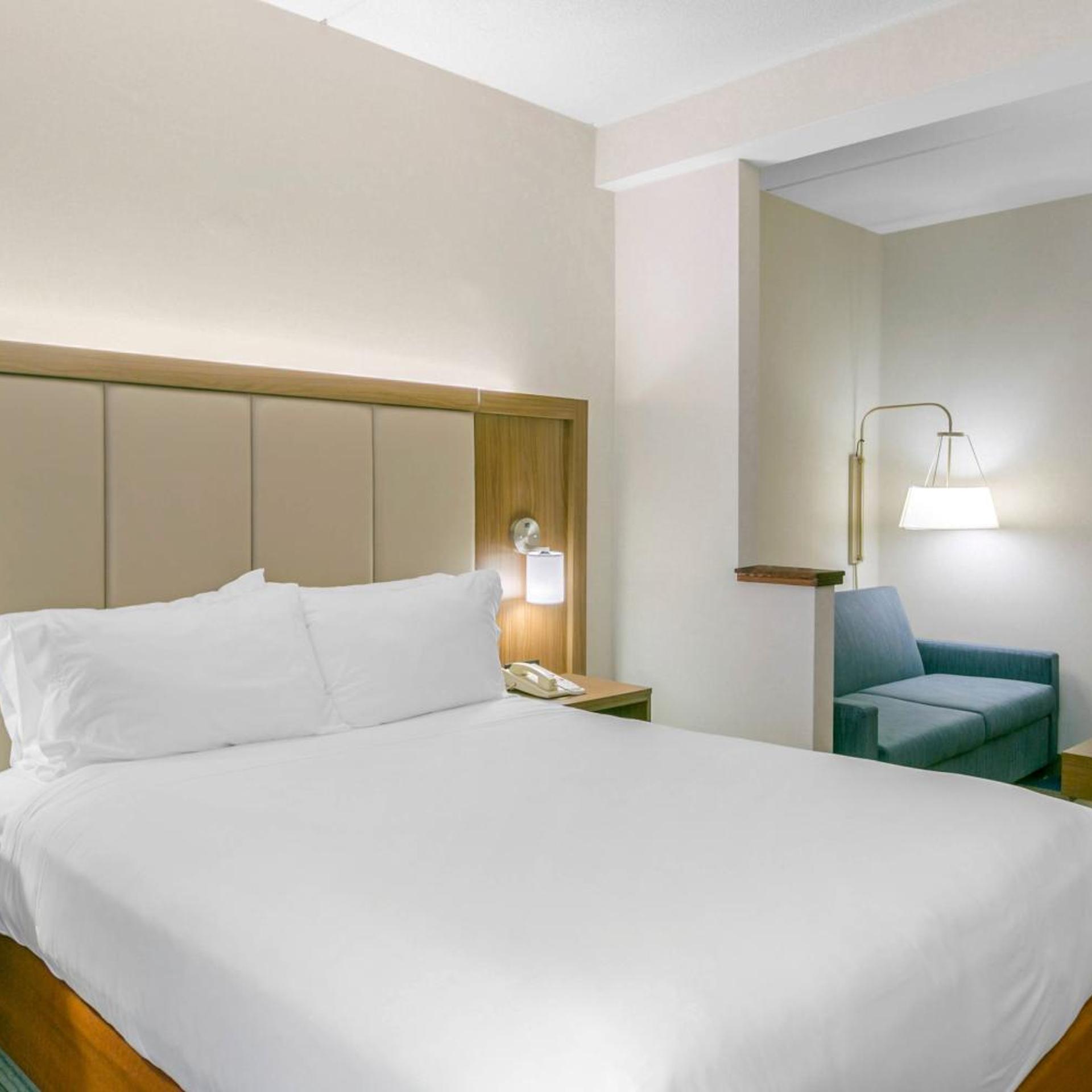 holiday inn express and suites mount arlington rockaway area