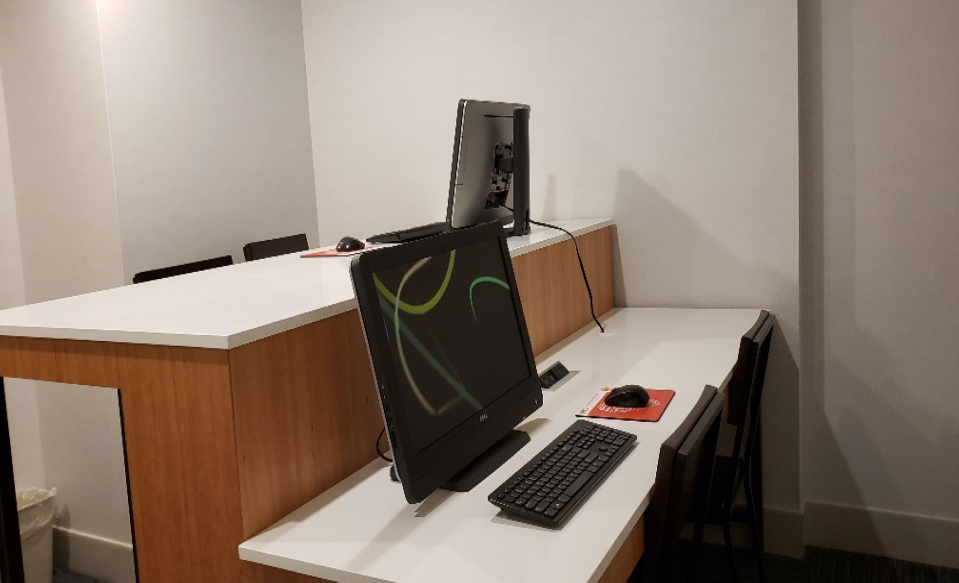 holiday inn express and suites mount arlington rockaway area