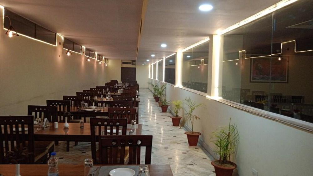 hotel metteyye residency