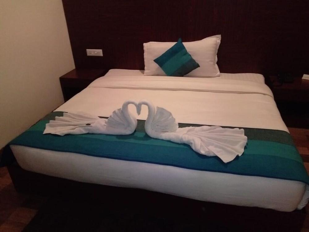 hotel metteyye residency