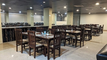 hotel metteyye residency