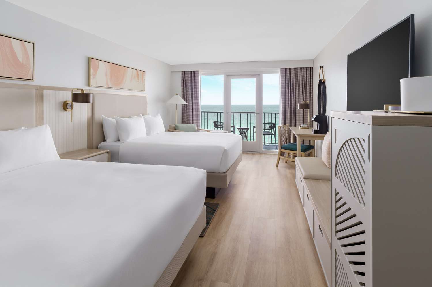 beal house fort walton beach tapestry collection by hilton