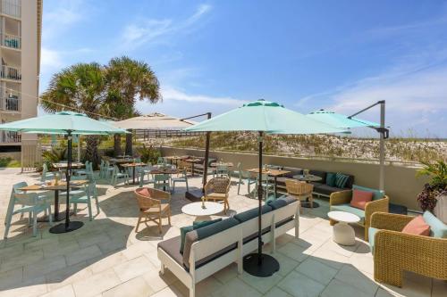 beal house fort walton beach tapestry collection by hilton