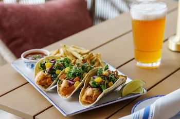 beal house fort walton beach tapestry collection by hilton