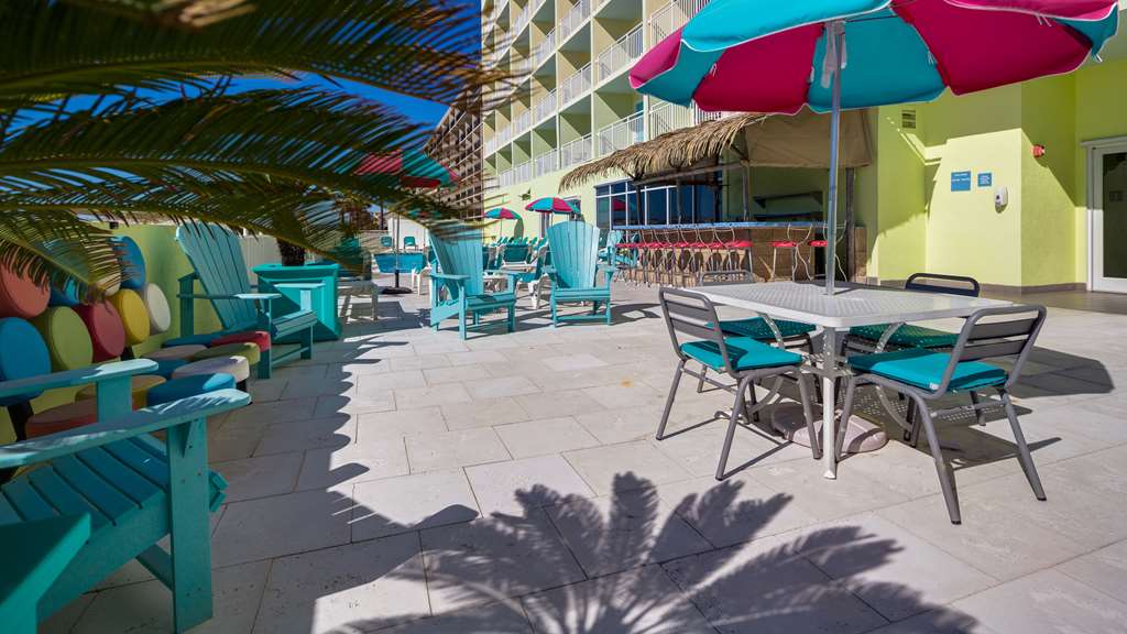 beal house fort walton beach tapestry collection by hilton