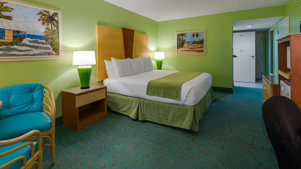 beal house fort walton beach tapestry collection by hilton