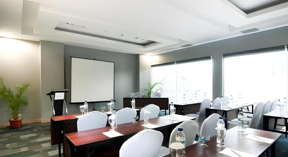 pesonna hotel makassar by airy