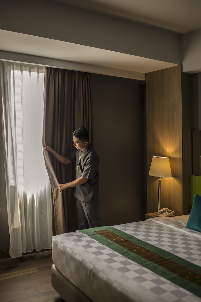 pesonna hotel makassar by airy