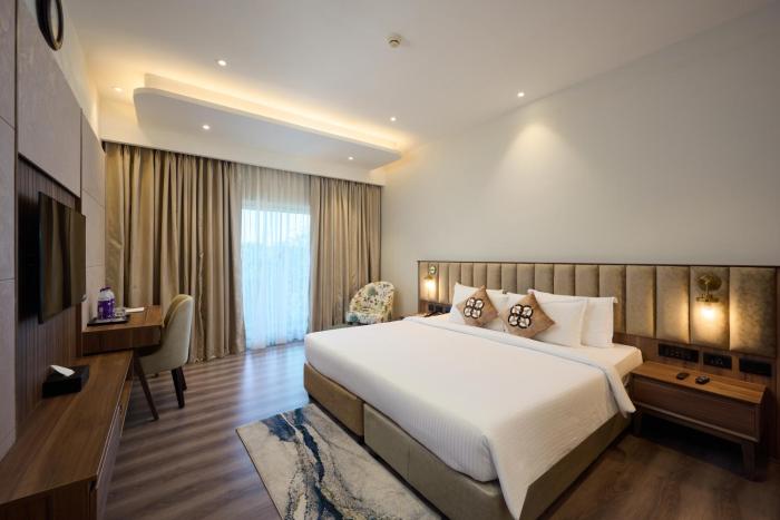 flora airport hotel and convention centre kochi