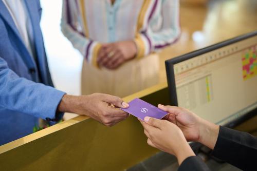 flora airport hotel and convention centre kochi