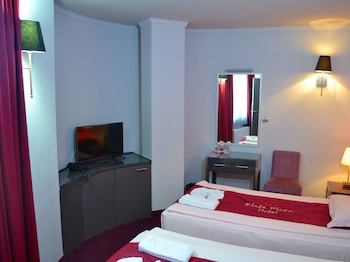 elate plaza business hotel