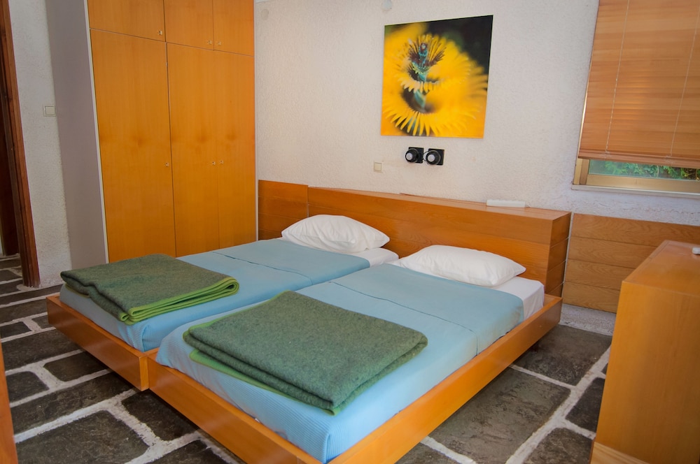 apollonia hotel apartments