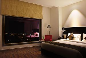 joy inn and suites