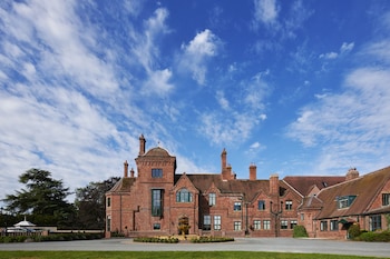 aldwark manor estate