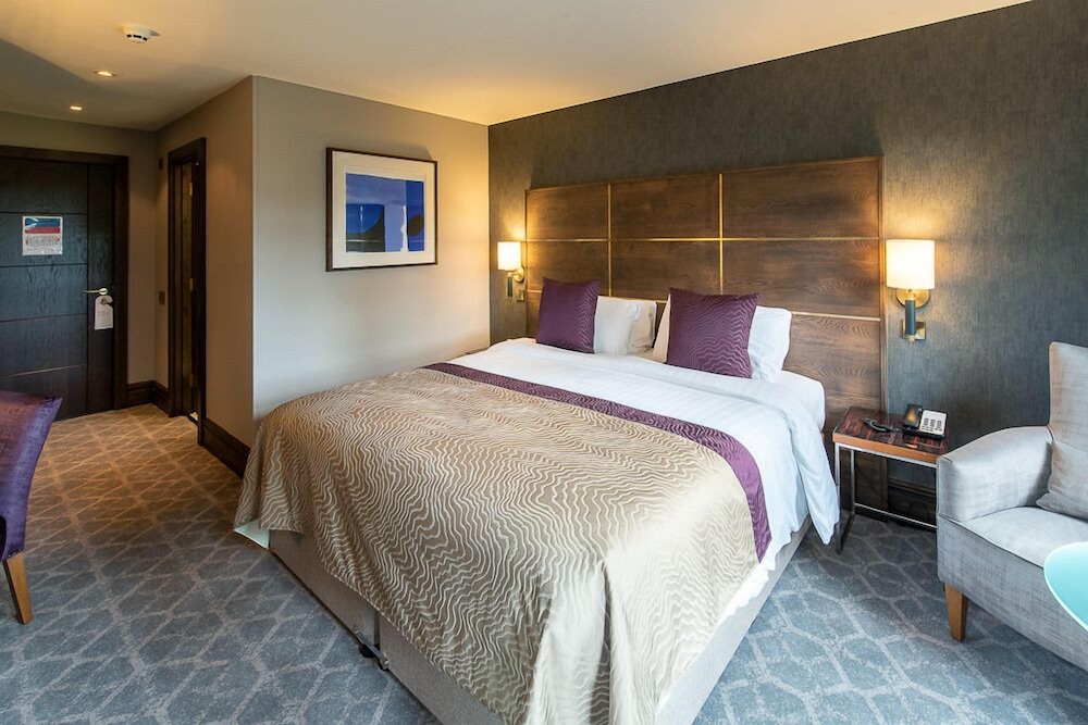 Aldwark Manor Estate,Bramhope>>Aldwark,4 star