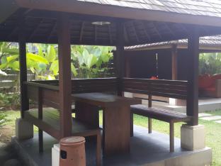 ganga hotel and apartments