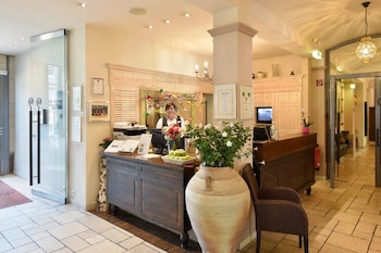 Hotel Hirschen,,4 star