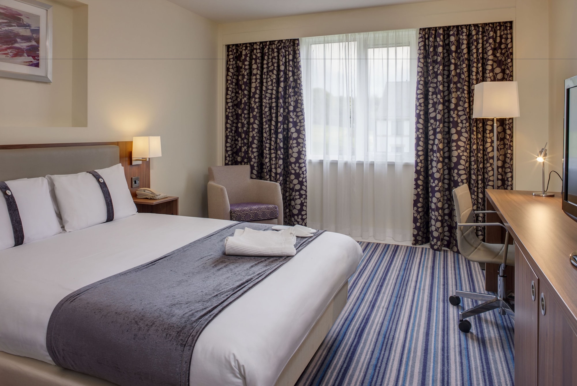 holiday inn brighouse by ihg