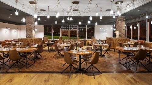 holiday inn brighouse by ihg