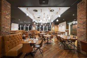 holiday inn brighouse by ihg