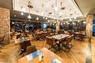 holiday inn brighouse by ihg