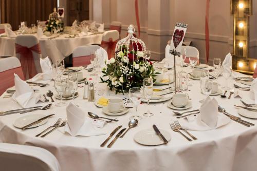 holiday inn brighouse by ihg