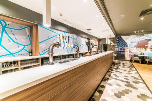 holiday inn brighouse by ihg