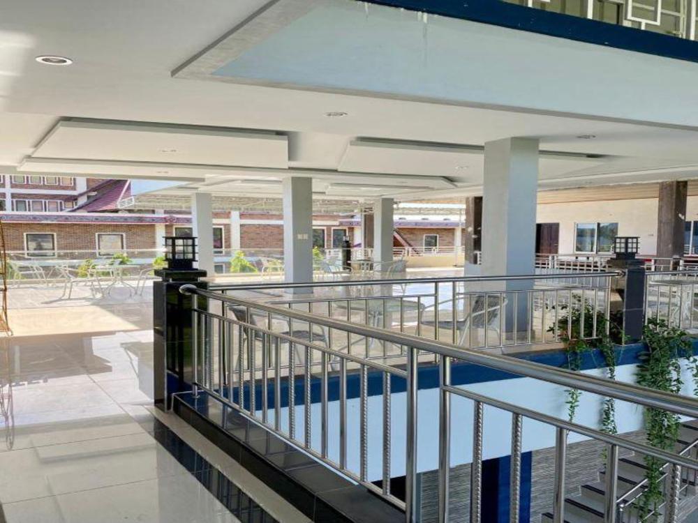 hotel marina