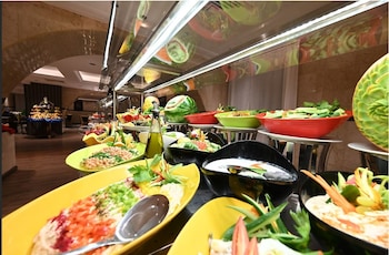 grand plaza al madina ex al salhiya tibah