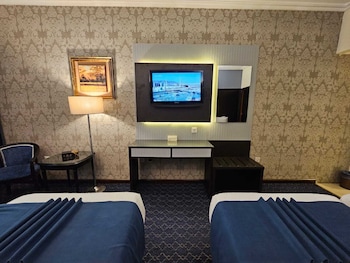 grand plaza al madina ex al salhiya tibah