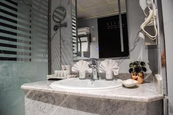 grand plaza al madina ex al salhiya tibah