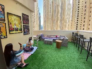 bollywood beach hostel jbr