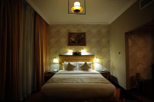 creek gate hotel baithans