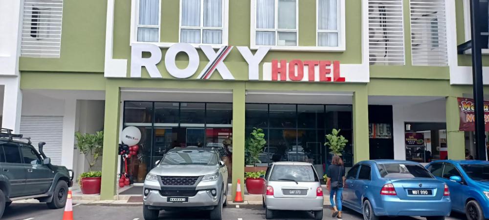 roxy hotel sri aman