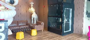 roxy hotel sri aman