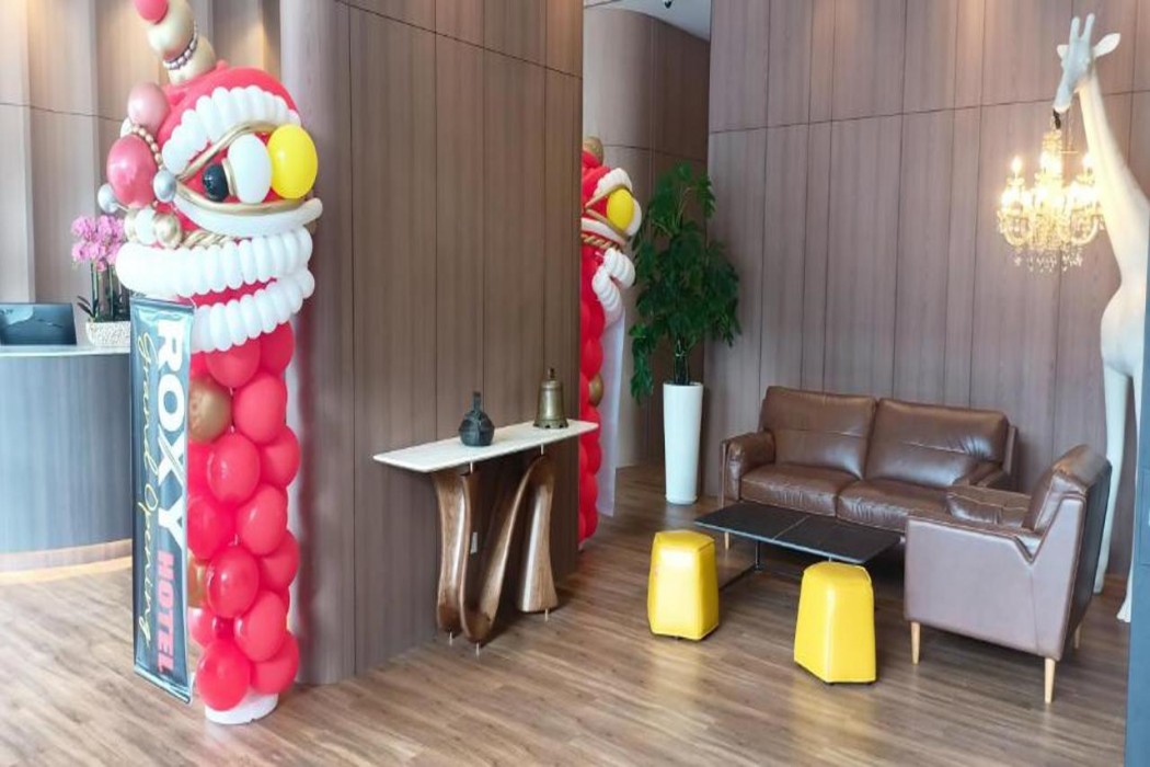 roxy hotel sri aman