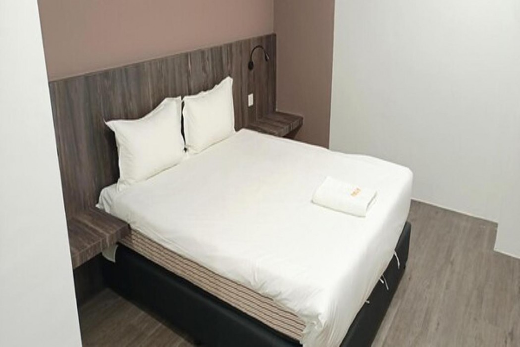 roxy hotel sri aman