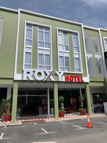 roxy hotel sri aman