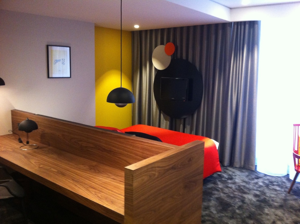 hostellerie du chapeau rouge