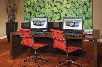 courtyard by marriott williamsburg busch gardens area