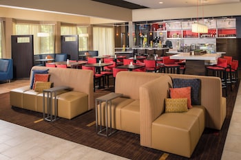 courtyard by marriott williamsburg busch gardens area