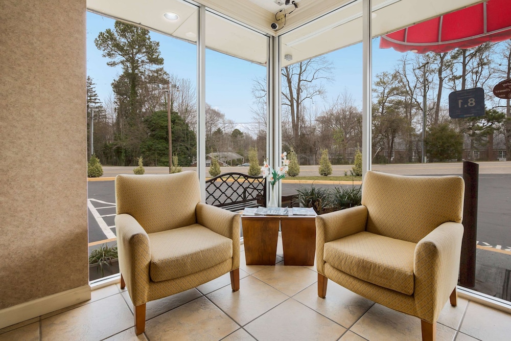 econo lodge historic area