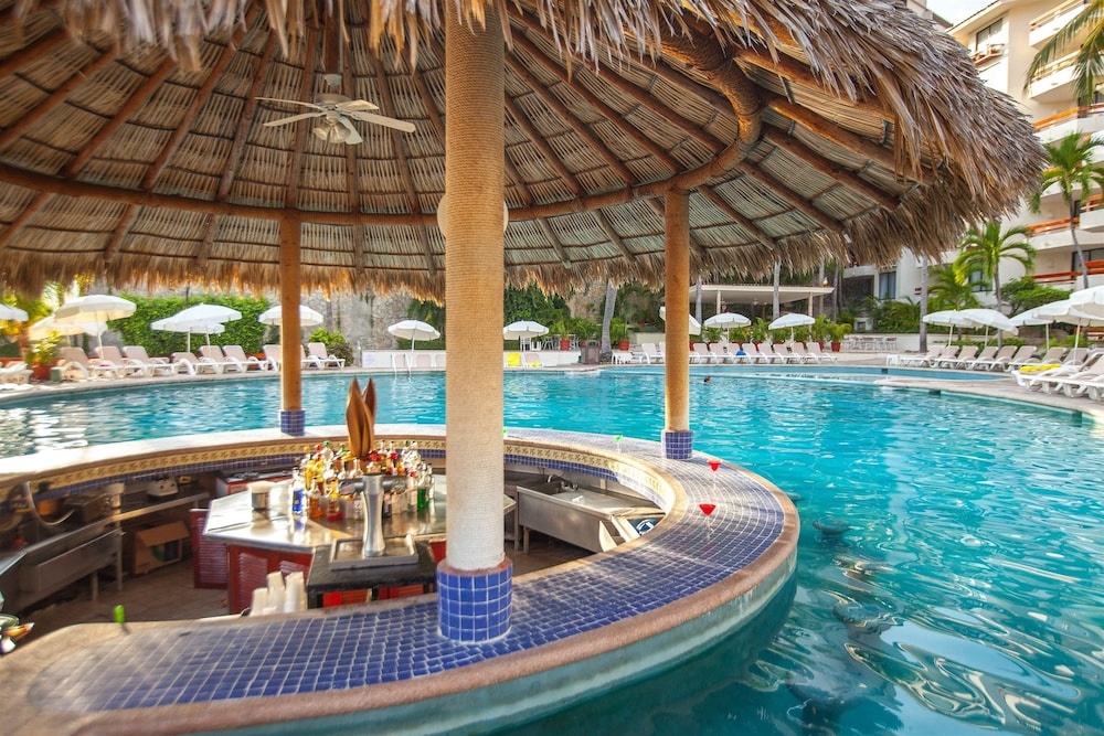park royal beach acapulco all inclusive